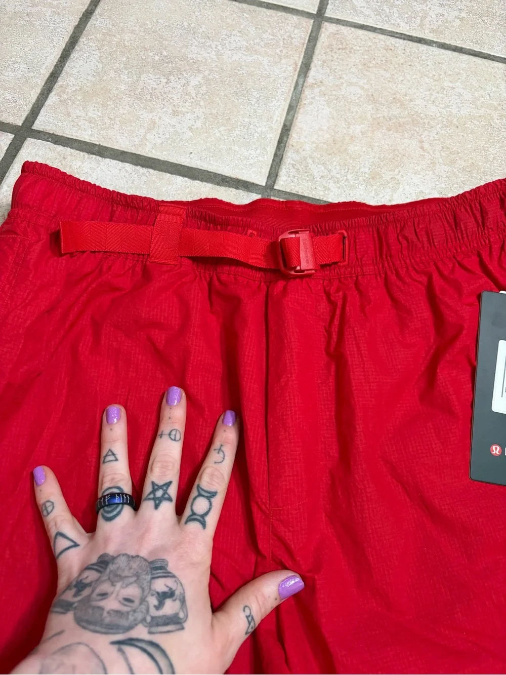 NWT Lululemon UV-Protective Hiking Short *6” (Oxford Red) Size M